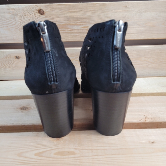 Vince Camuto Black heeled sandals women's size 8.5M - Picture 4 of 9